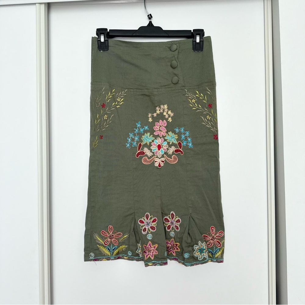 Embroidered Olive Green Pencil Skirt